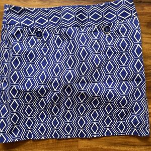 Outback Red size 2 skirt